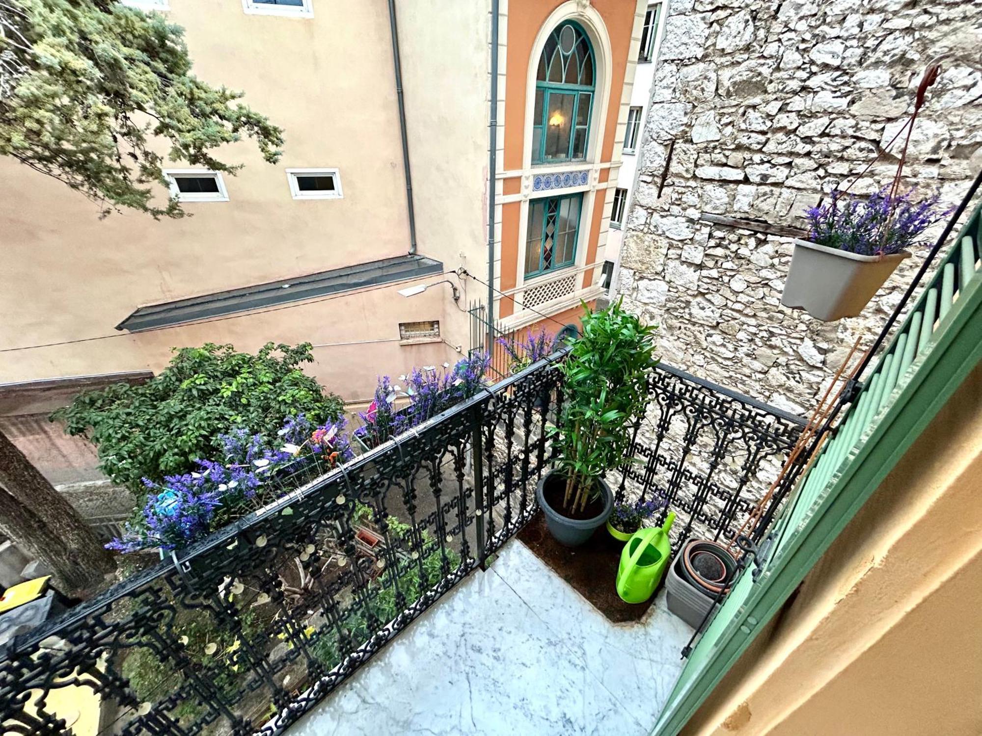 Lovely & Sunny Loft Heart Of Nice With A/C! Ngoại thất bức ảnh