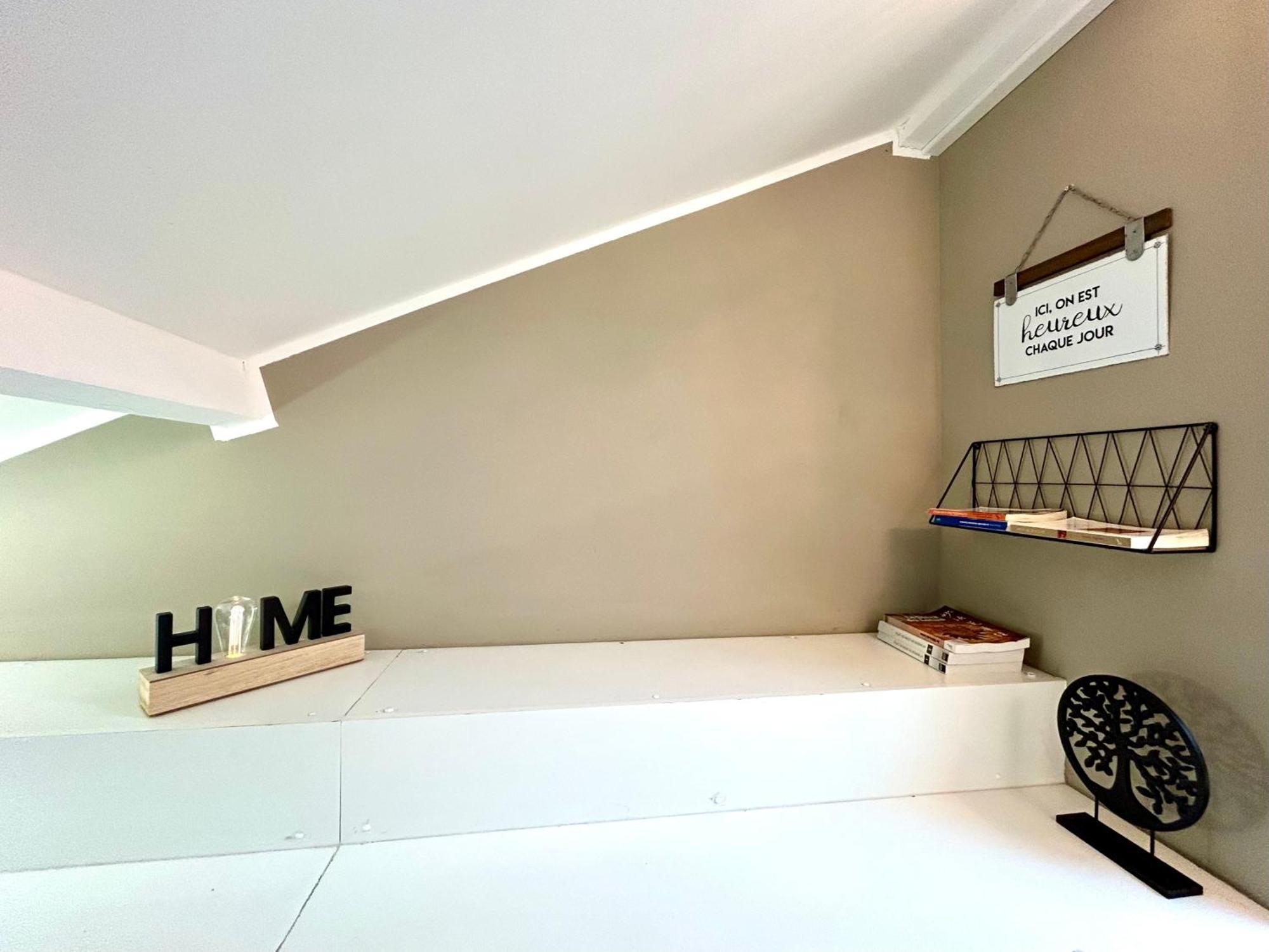 Lovely & Sunny Loft Heart Of Nice With A/C! Ngoại thất bức ảnh